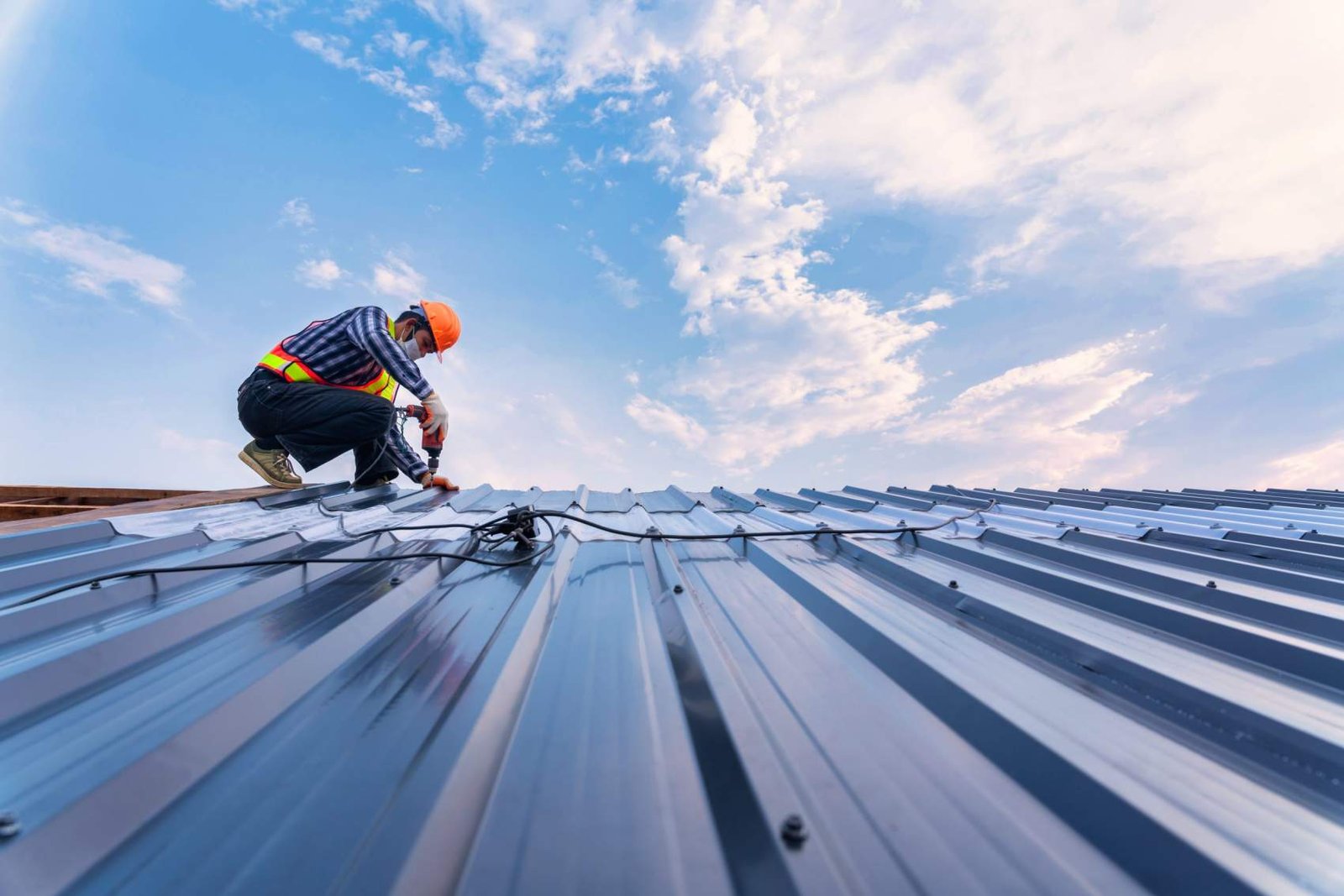 Industrial Roof Repair Services: The Quiet Engineering That Keeps Businesses Running
